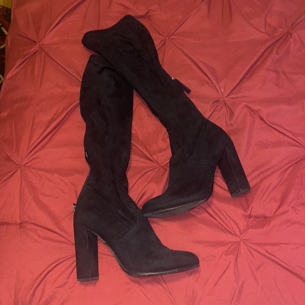 Steve Madden Suede Boots size 5